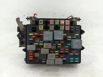 compare product 2003-2005 Chevrolet Silverado 1500 Fusebox Fuse Box Panel Relay Module P/N:15115615-02 Fits Fits 2003 2004 2005 2006 OEM Used Auto Parts