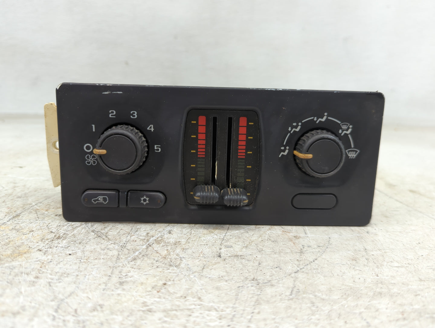 2005-2007 Chevrolet Silverado 1500 Climate Control Module Temperature AC/Heater Replacement P/N:10370033 Fits Fits 2005 2006