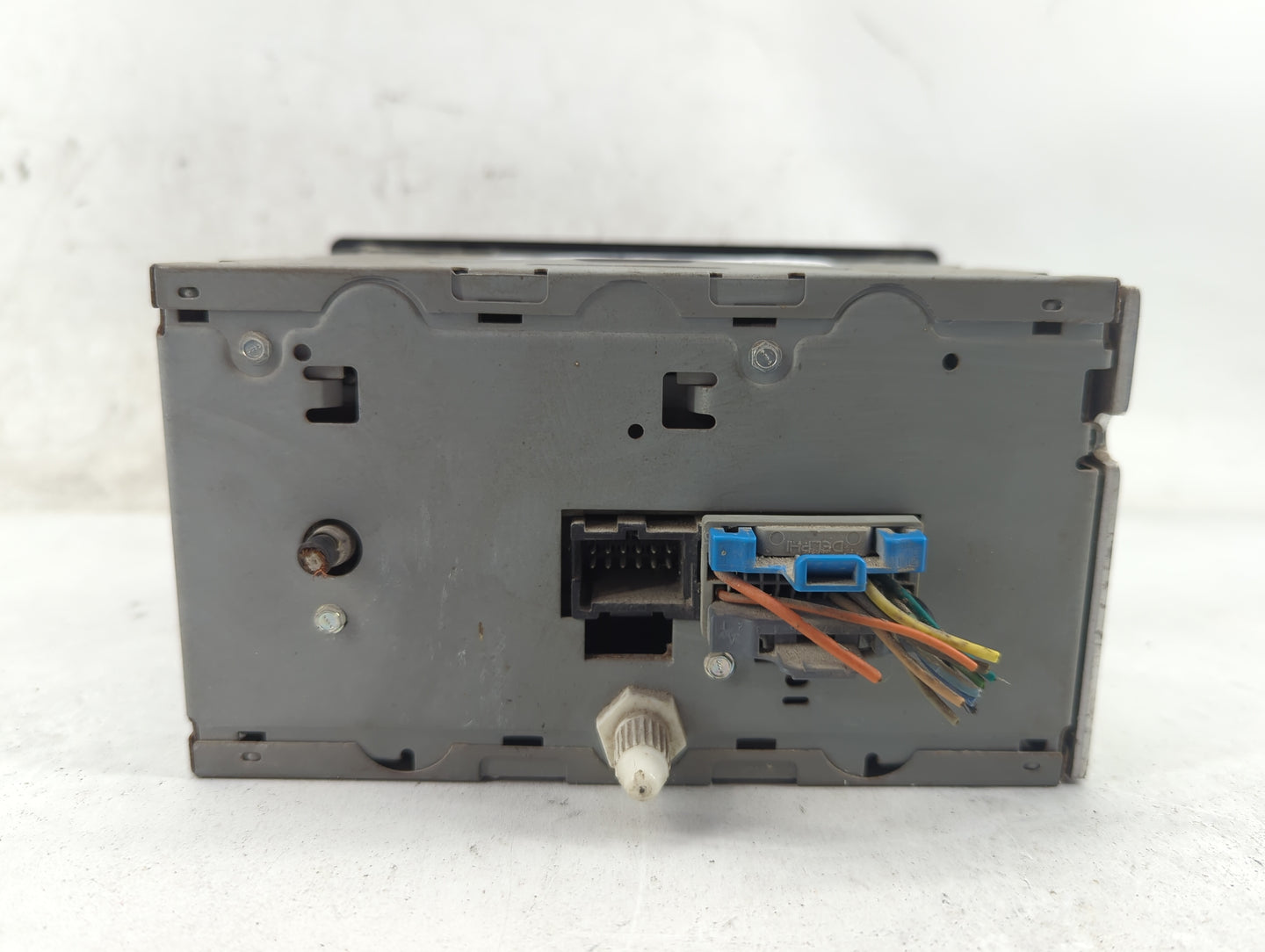 2003-2005 Chevrolet Silverado 1500 Radio AM FM Cd Player Receiver Replacement Fits Fits 2003 2004 2005 2006 OEM Used Auto Pa