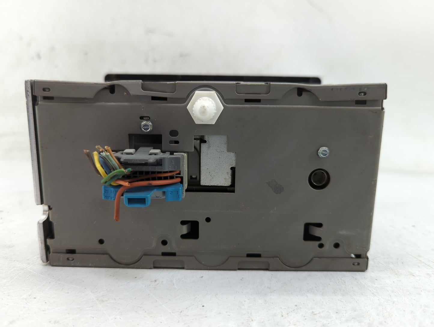 2003-2007 Chevrolet Silverado 1500 Radio AM FM Cd Player Receiver Replacement P/N:15131157 12244369 Fits OEM Used Auto Parts