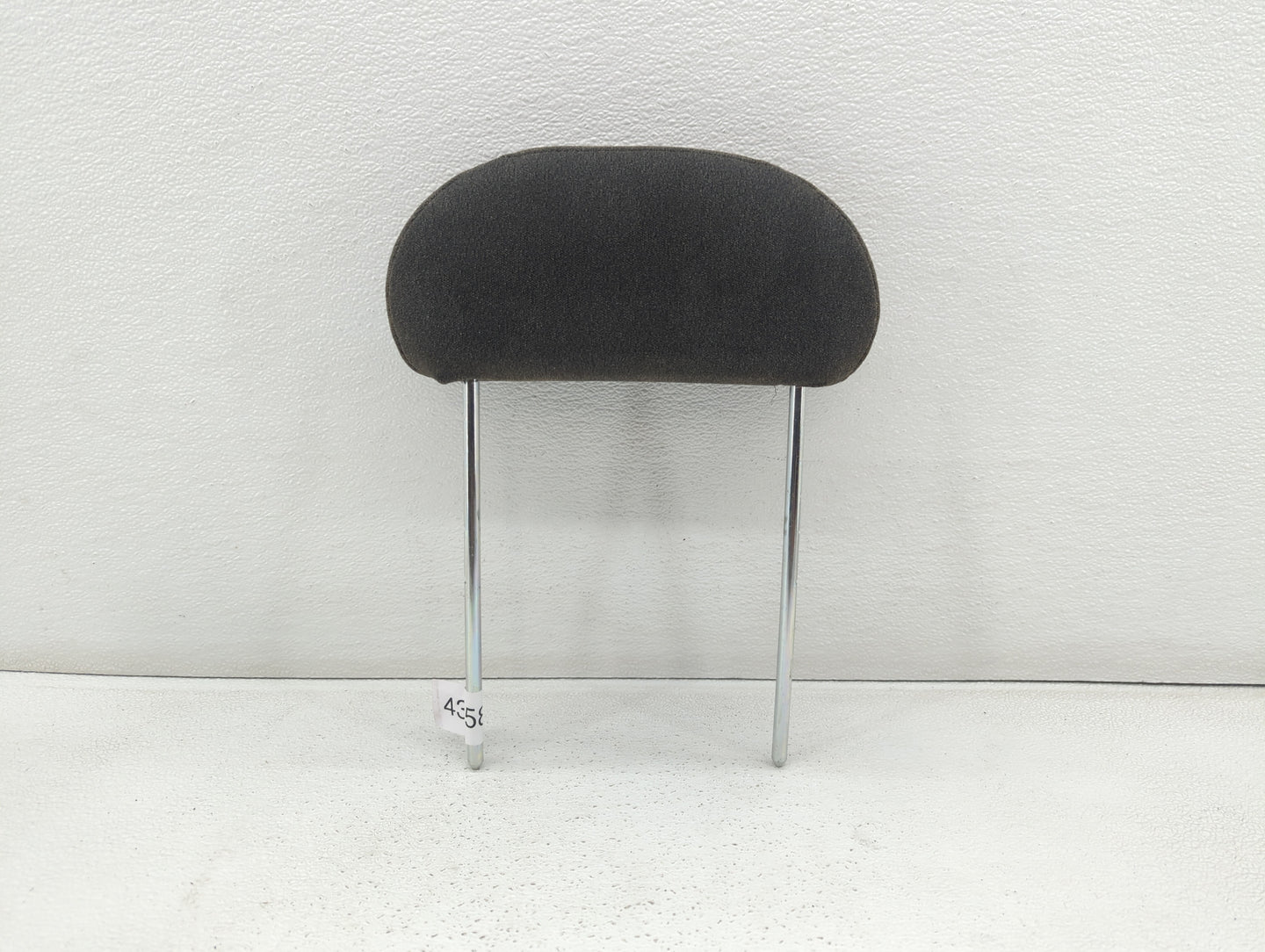 2003-2007 Chevrolet Silverado 1500 Headrest Head Rest Front Driver Passenger Seat Fits Fits 2003 2004 2005 2006 2007 OEM Use