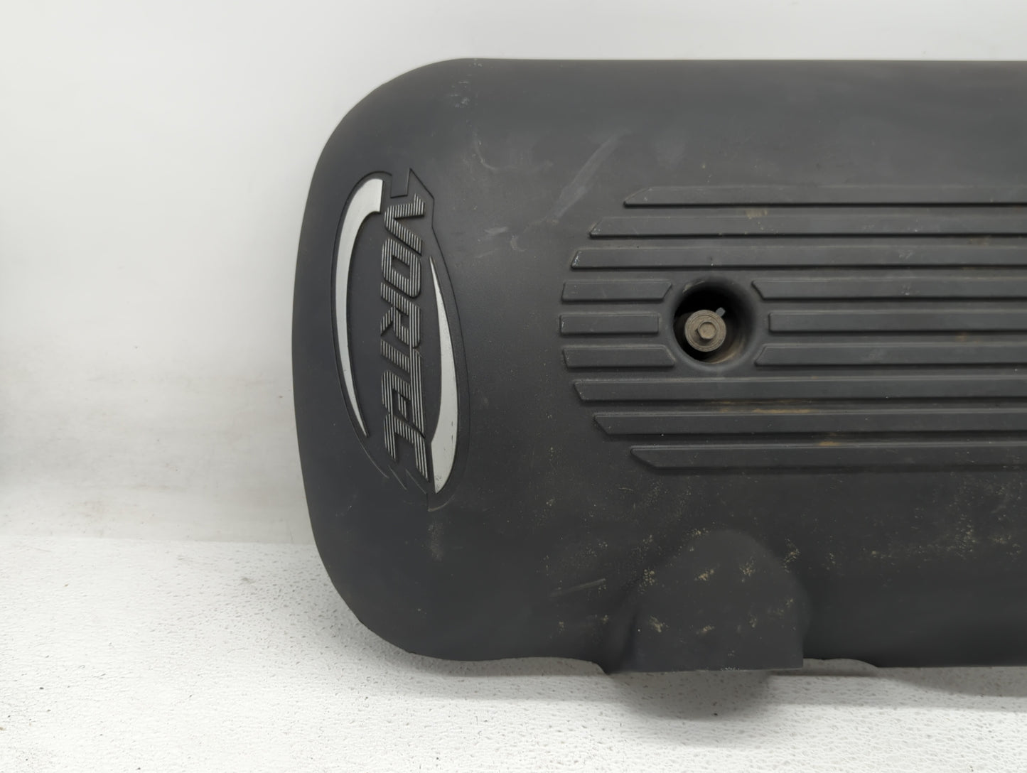 2005 Chevrolet Silverado 1500 Engine Cover - Oemusedautoparts1.com