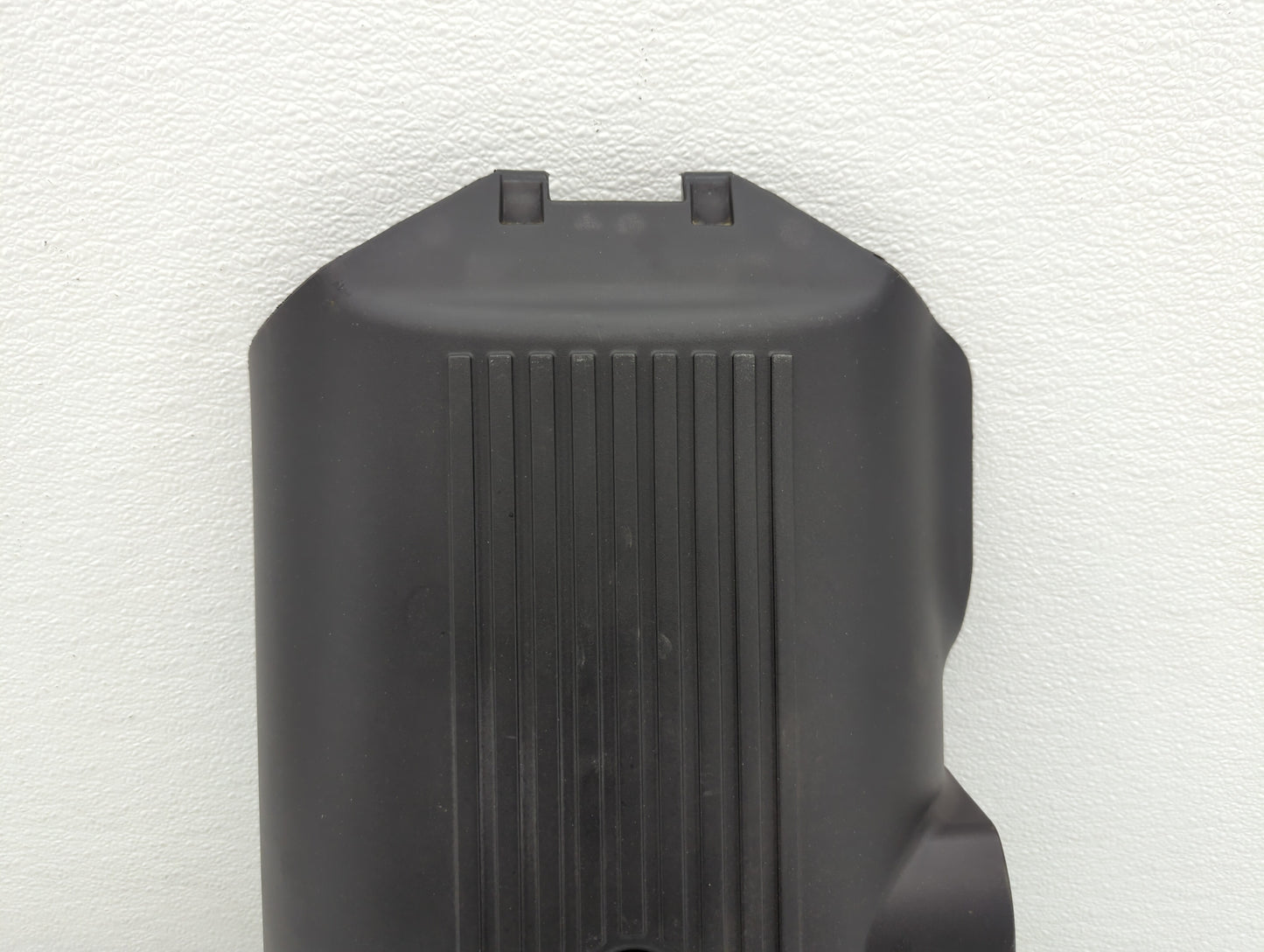 2005 Chevrolet Silverado 1500 Engine Cover - Oemusedautoparts1.com