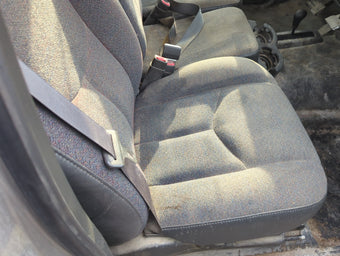 compare product 2005-2006 Chevrolet Silverado 1500 Passenger Front Seat Oem 5018364