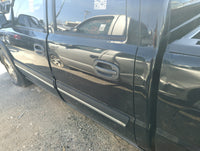 2001-2007 Chevrolet Silverado 1500 Driver Rear Door Oem - Oemusedautoparts1.com