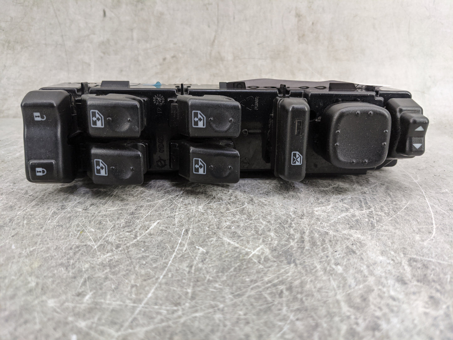 2003-2007 Chevrolet Silverado 1500 Master Power Window Switch Replacement Driver Side Left P/N:15125145 BP5145X242200ET5 Fit