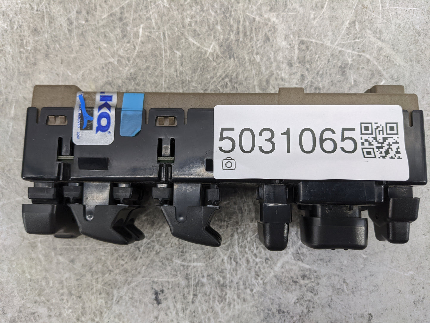 2003-2007 Chevrolet Silverado 1500 Master Power Window Switch Replacement Driver Side Left P/N:15125145 BP5145X242200ET5 Fit