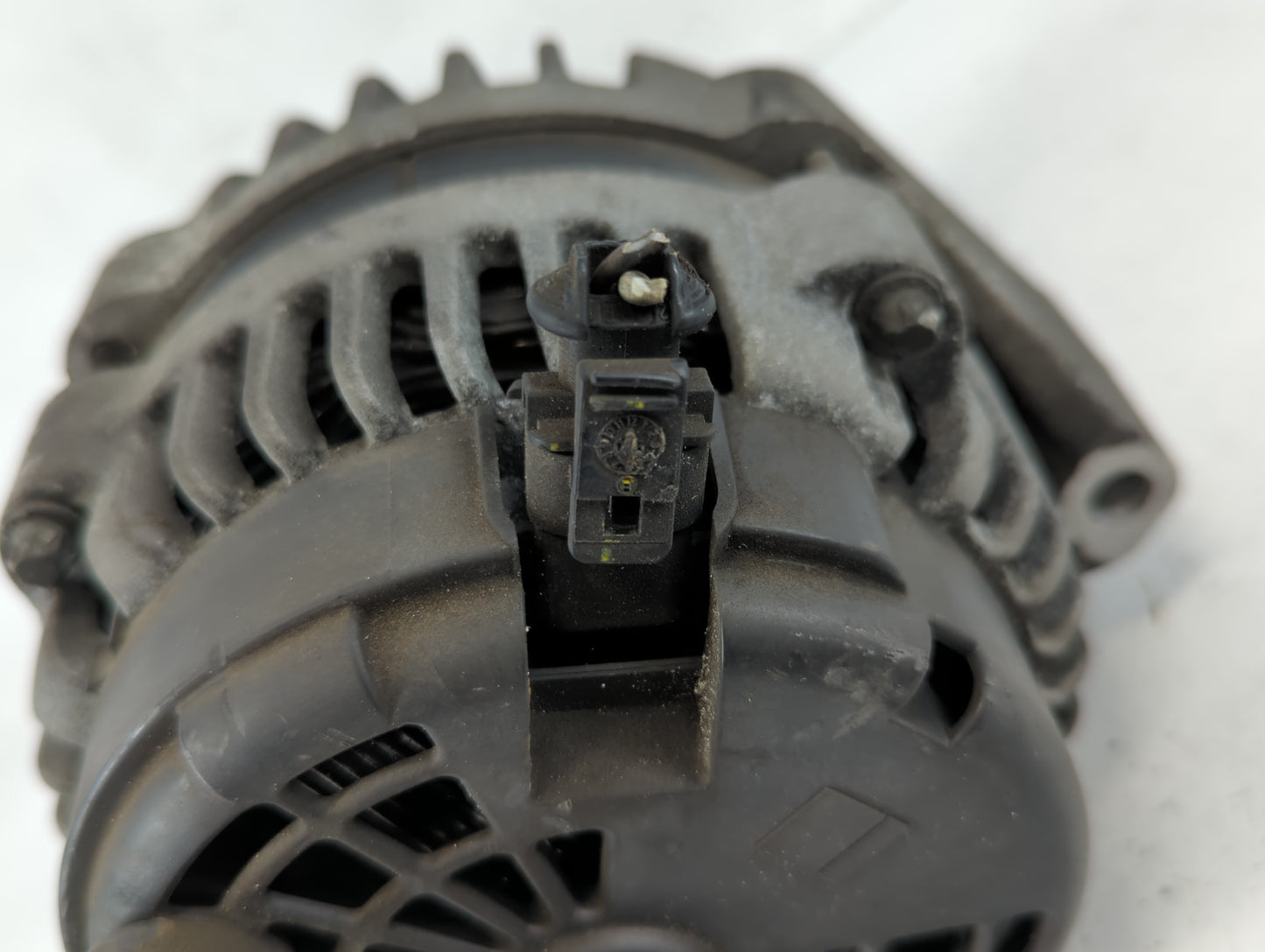 2005-2007 Chevrolet Silverado 1500 Alternator Replacement Generator Charging Assembly Engine OEM Fits Fits 2005 2006 2007 OE