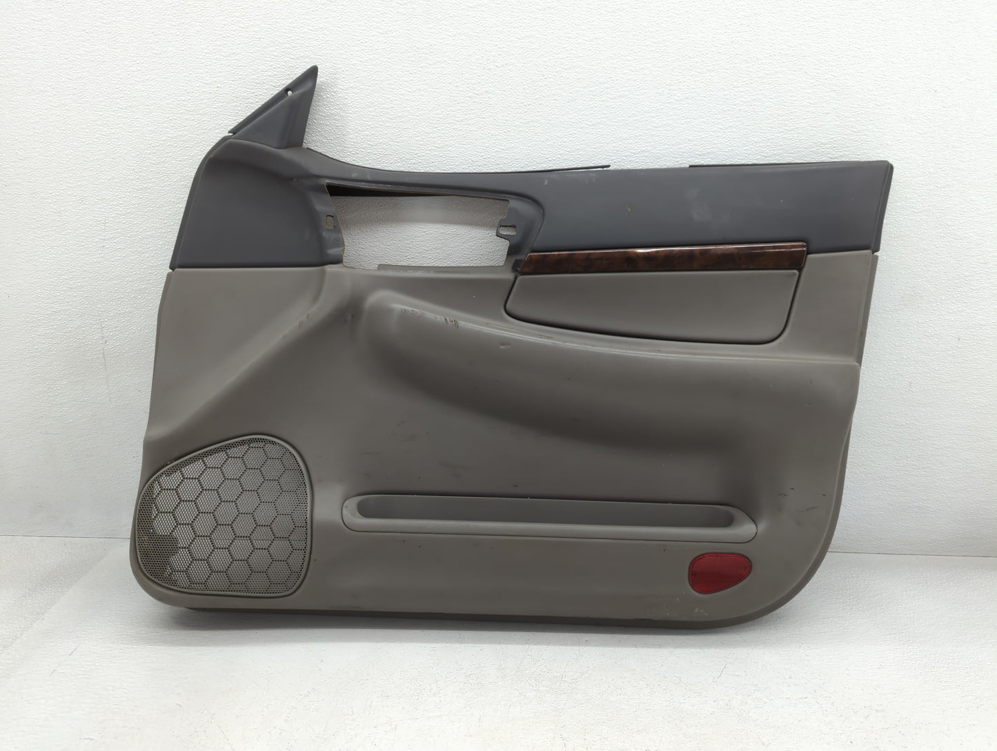 2005 Chevrolet Silverado 1500 Interior Door Panel76060 - Oemusedautoparts1.com