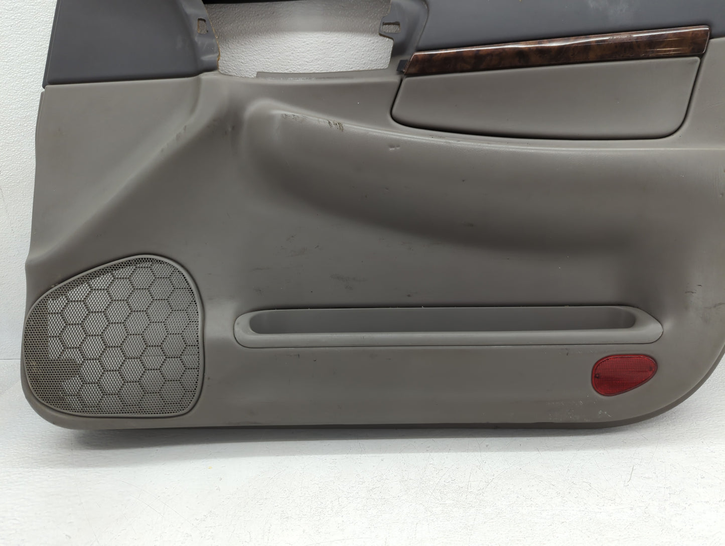2005 Chevrolet Silverado 1500 Interior Door Panel76060 - Oemusedautoparts1.com
