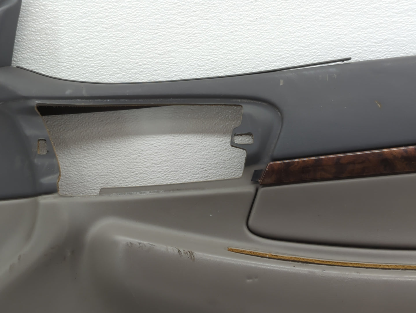 2005 Chevrolet Silverado 1500 Interior Door Panel76060 - Oemusedautoparts1.com