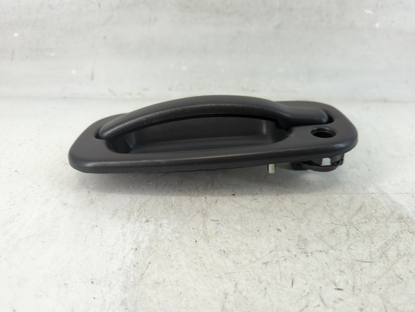 2005 Chevrolet Silverado 1500 Hood Latch Assembly - Oemusedautoparts1.com