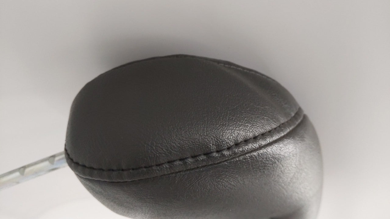 2005 Chevrolet Silverado 2500 Headrest Head Rest Rear Seat Gray - Oemusedautoparts1.com