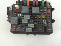 2003-2005 Chevrolet Silverado 2500 Fusebox Fuse Box Panel Relay Module P/N:15328806-05 Fits Fits 2003 2004 2005 2006 OEM Use