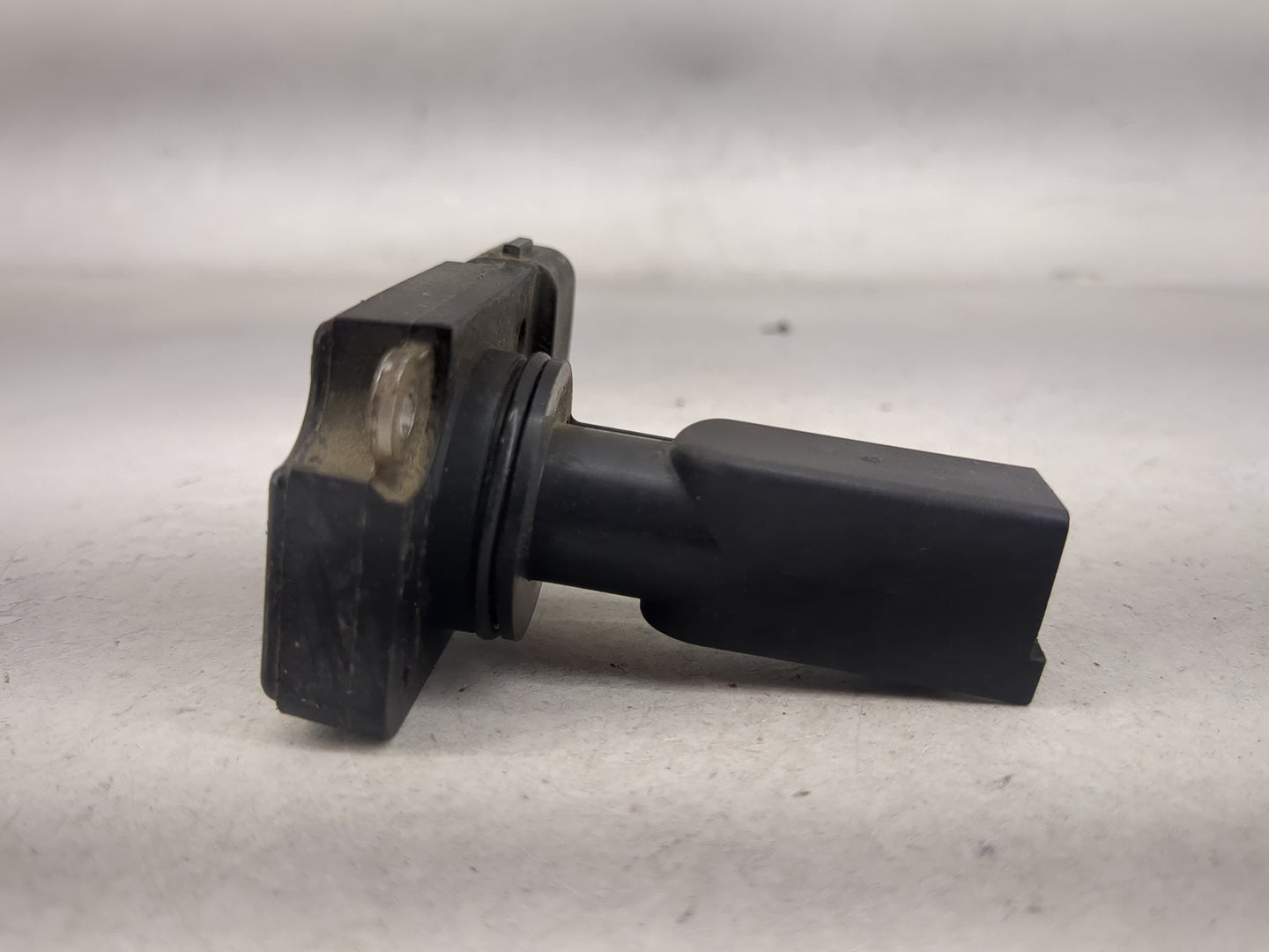 Chevrolet Silverado 2500 Mass Air Flow Meter Maf 1486163 - Oemusedautoparts1.com