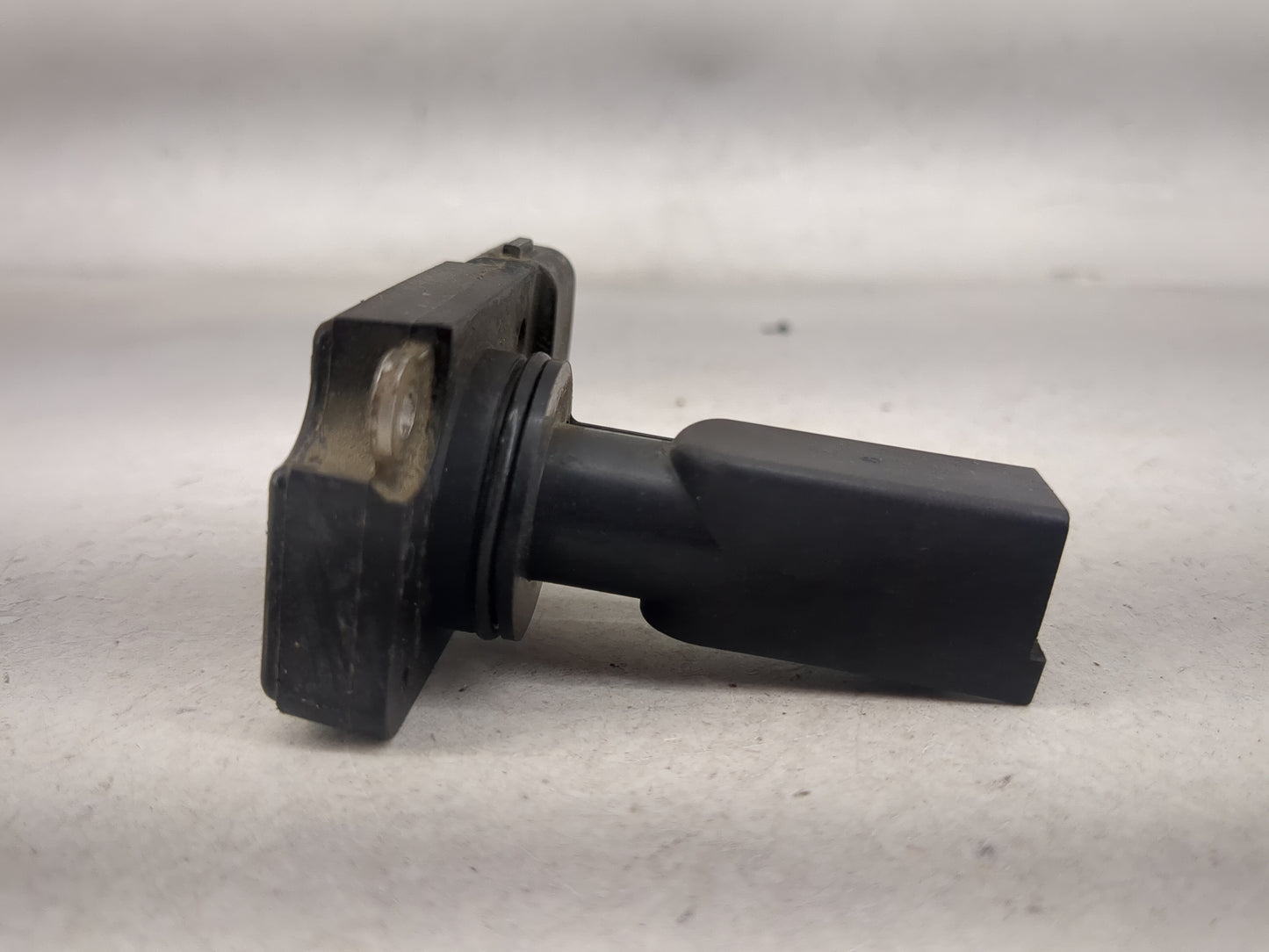 Chevrolet Silverado 2500 Mass Air Flow Meter Maf 1486163 - Oemusedautoparts1.com