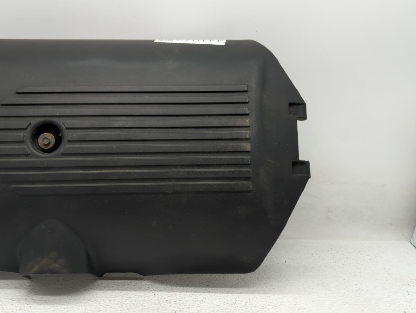 2005 Chevrolet Silverado 2500 Engine Cover - Oemusedautoparts1.com