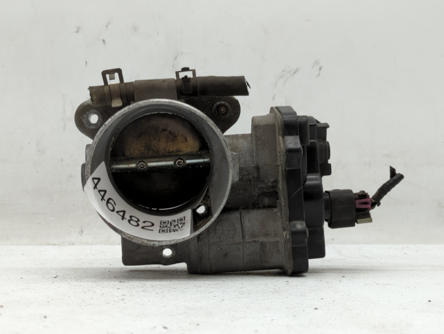 2003-2004 Chevrolet Silverado 2500 Throttle Body P/N:1257080 Fits Fits 2003 2004 2005 2006 2007 OEM Used Auto Parts - Oemuse
