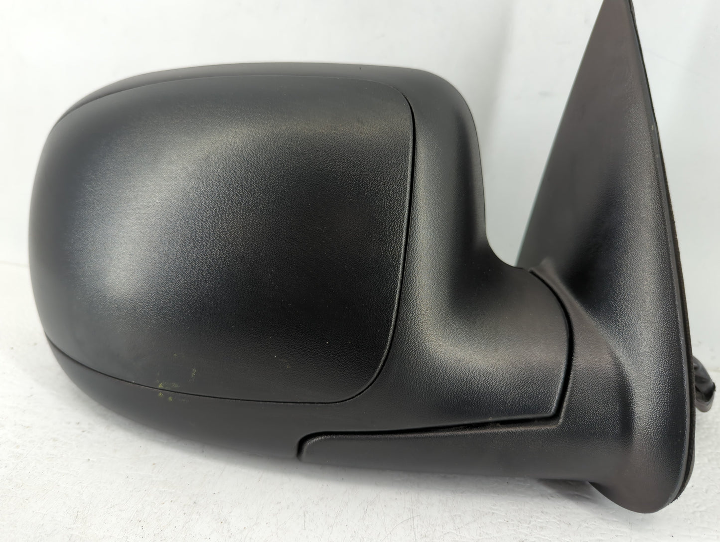 2003-2007 Chevrolet Silverado 2500 Passenger Side View Mirror - Right Door Mirror OEM Used - Oemusedautoparts1.com