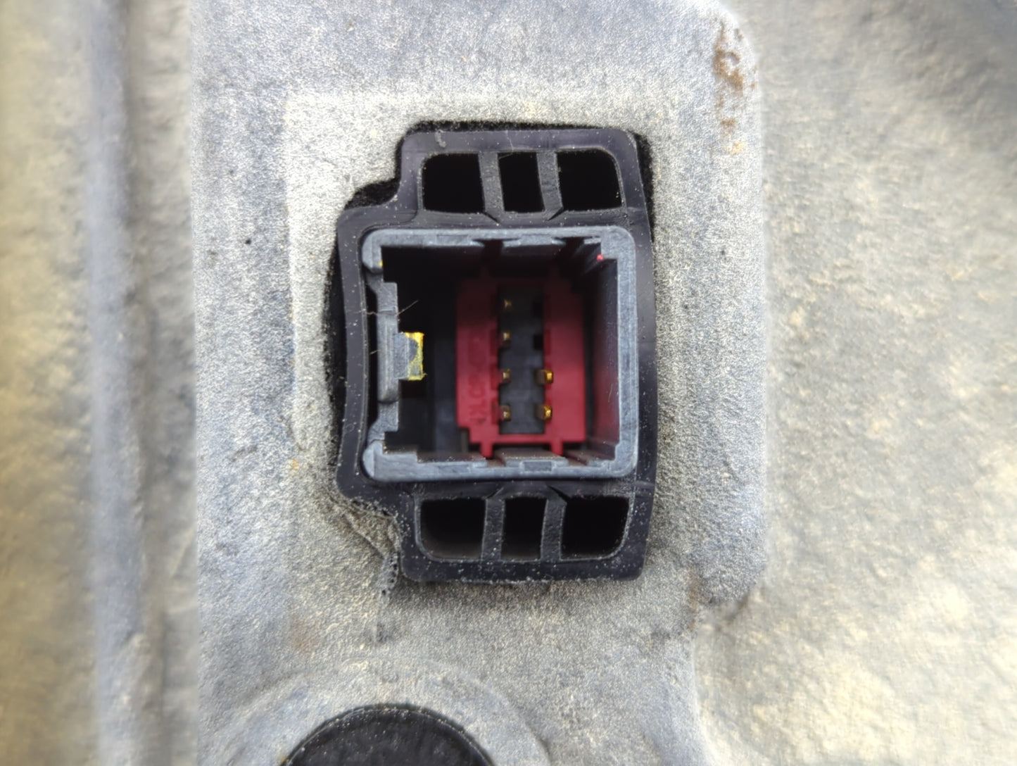 2005 Chevrolet Styleline Deluxe Driver Side View Mirror - Left Door Mirror OEM Used - Oemusedautoparts1.com