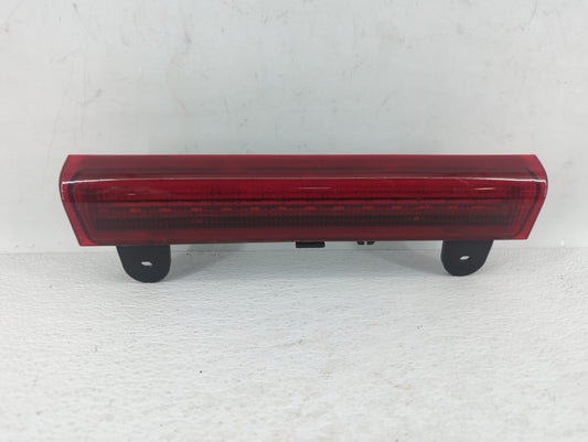 2005 Chevrolet Suburban Third Brake Light Tail Light Fits OEM Used Auto Parts - Oemusedautoparts1.com