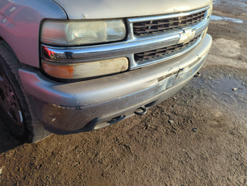 2000-2006 Chevrolet Suburban 1500 Front Bumper - Oem - Oemusedautoparts1.com