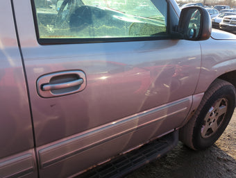 compare product 2000-2006 Chevrolet Suburban 1500 Passenger Front Door Oem 1267818