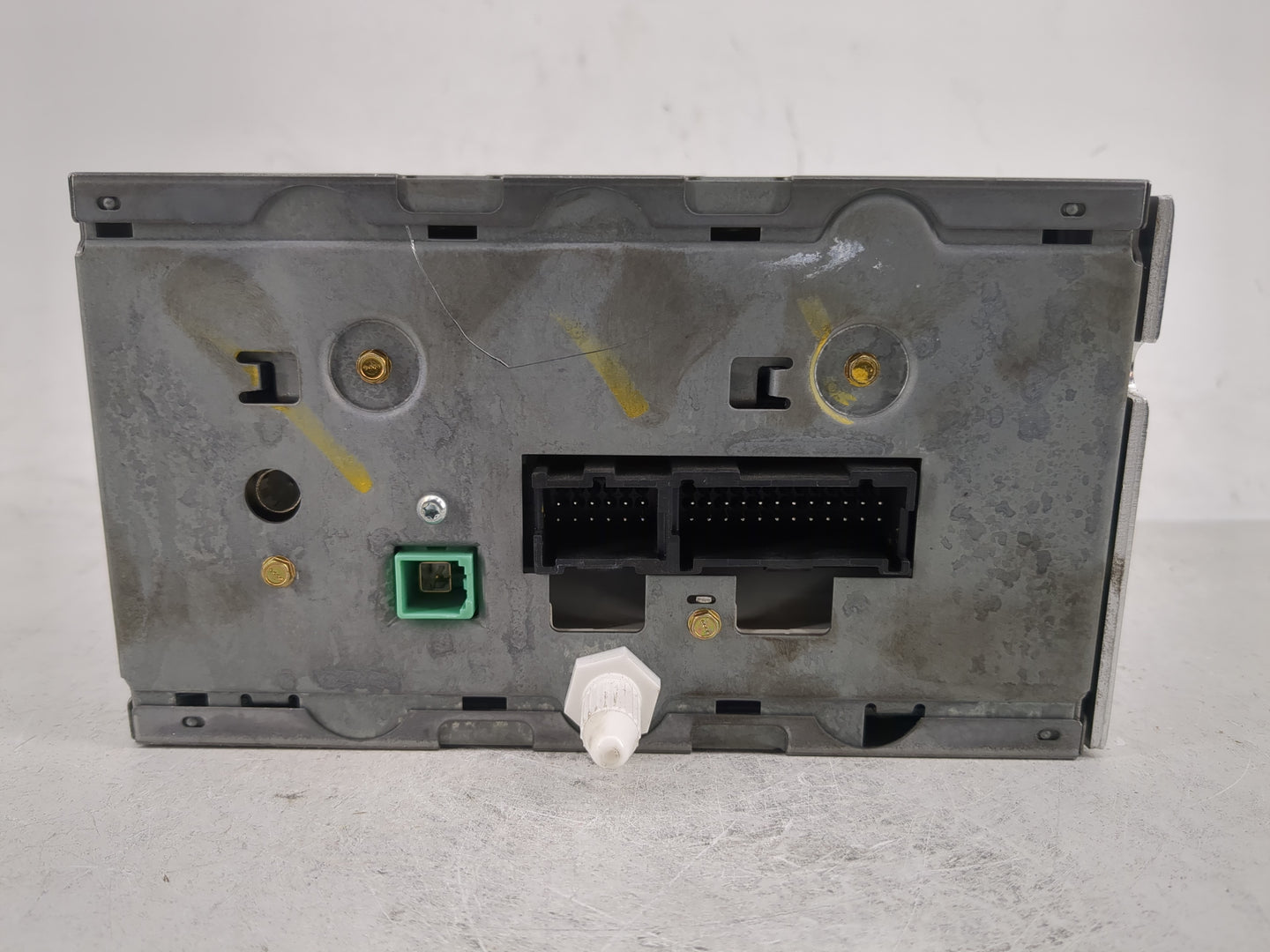 2005 Chevrolet Suburban 1500 Radio AM FM Cd Player Receiver Replacement P/N:10377287 Fits Fits 2004 2006 2007 2008 2009 OEM 
