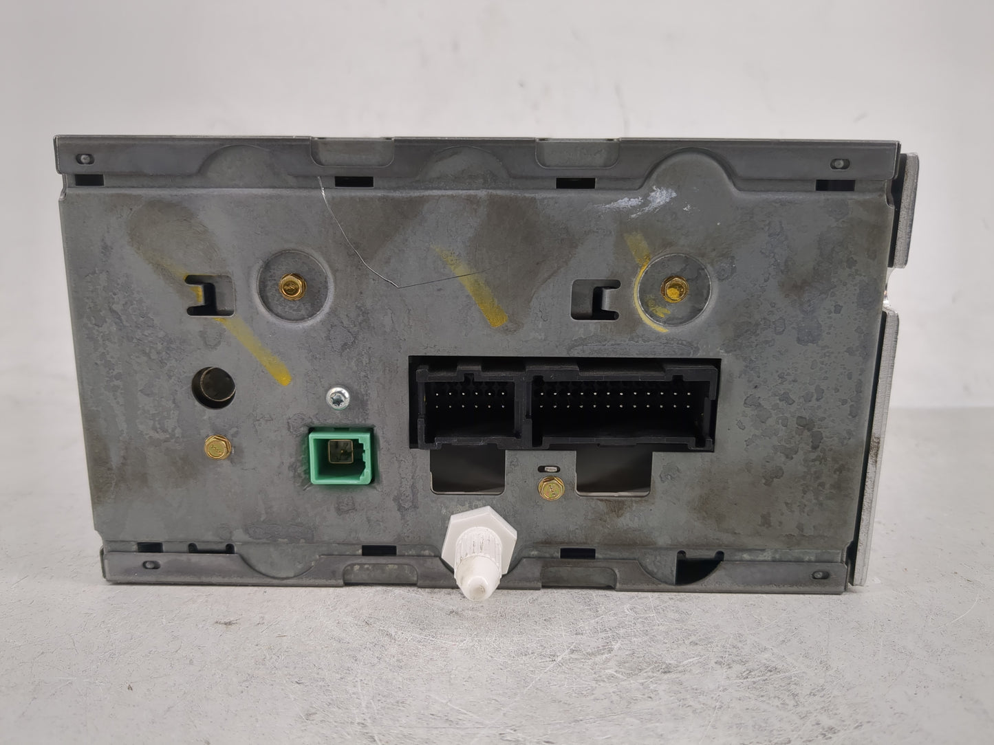 2005 Chevrolet Suburban 1500 Radio AM FM Cd Player Receiver Replacement P/N:10377287 Fits Fits 2004 2006 2007 2008 2009 OEM 