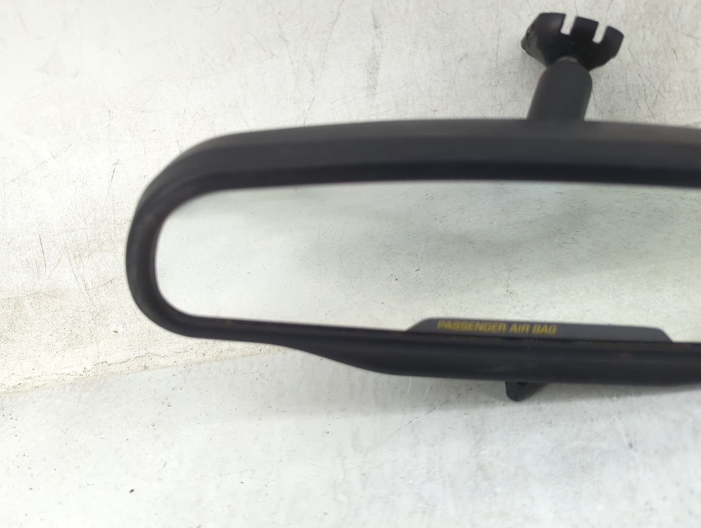 2005 Chevrolet Suburban 1500 Interior Rear View Mirror Replacement OEM P/N:015885 MR-883459596 Fits OEM Used Auto Parts - Oe