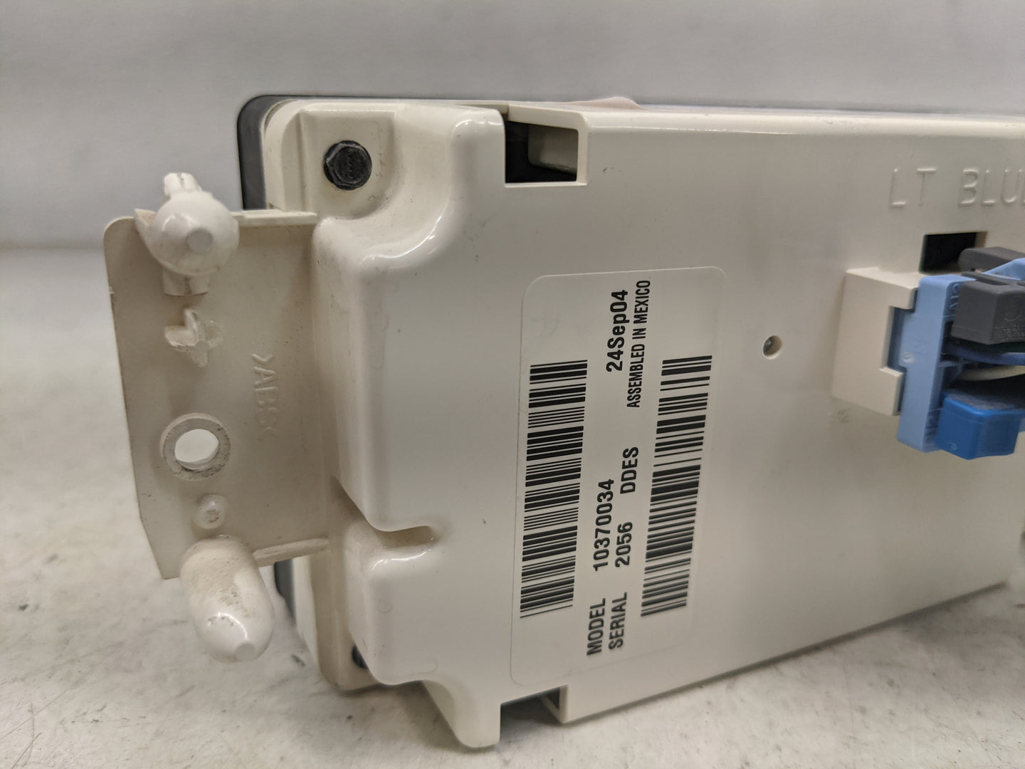 2005-2006 Chevrolet Suburban 1500 Climate Control Module Temperature AC/Heater Replacement P/N:10370034 Fits Fits 2005 2006 