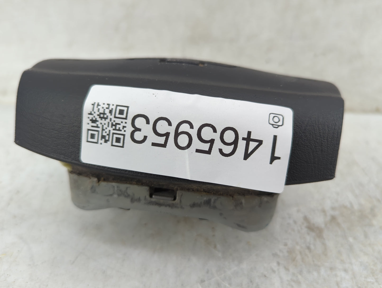 2003 Chevrolet Suburban 1500 Air Bag Driver Left Steering Wheel Mounted 1465953 - Oemusedautoparts1.com