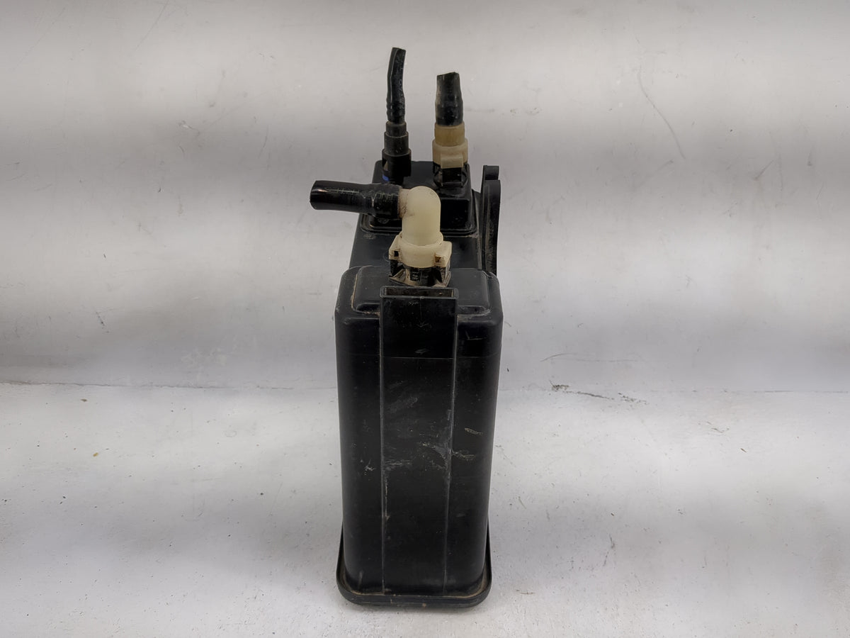 2005 Chevrolet Suburban 1500 Fuel Vapor Charcoal Canister 1479282 - Oemusedautoparts1.com