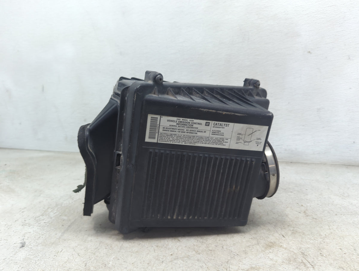 2003-2006 Chevrolet Suburban 1500 Air Cleaner Intake-duct Hose Tube 1481216 - Oemusedautoparts1.com