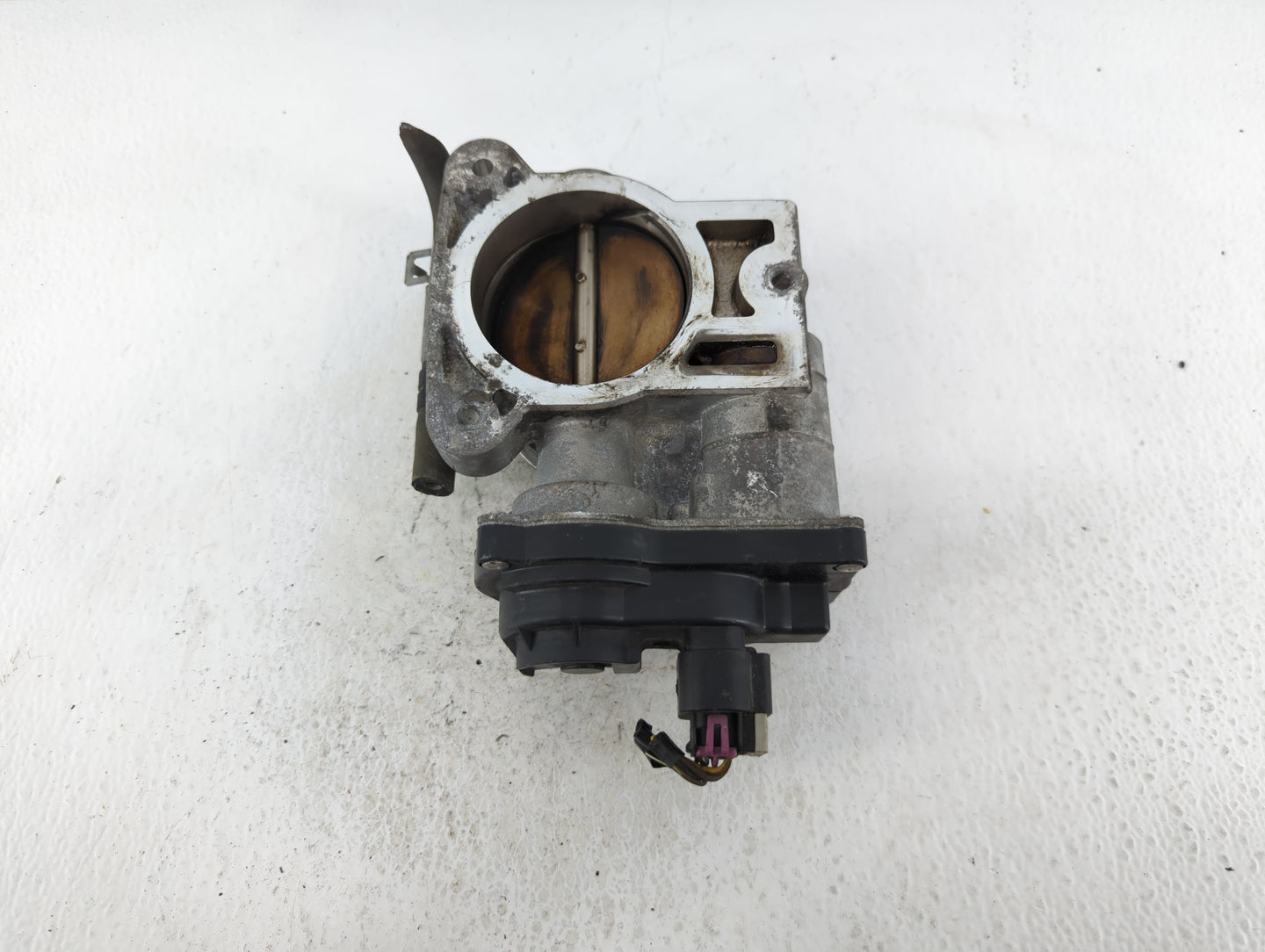 2003-2006 Chevrolet Suburban 1500 Throttle Body P/N:RME75-4 1257080 Fits Fits 2003 2004 2005 2006 2007 OEM Used Auto Parts -