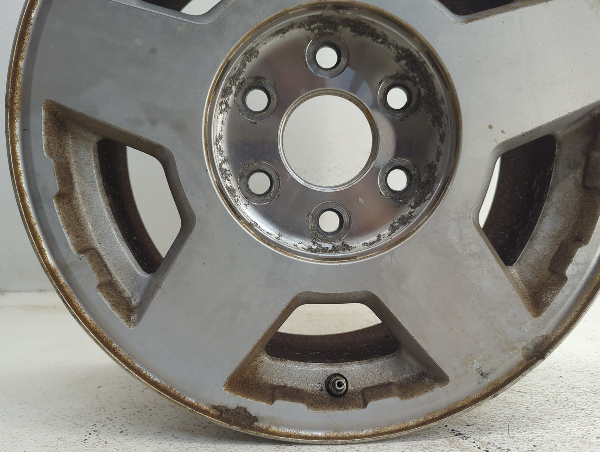 2004-2006 Chevrolet Tahoe Oem Wheel Rim 1066726 - Oemusedautoparts1.com