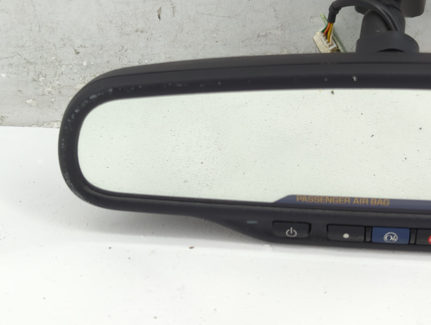 2005 Chevrolet Tahoe Interior Rear View Mirror Replacement OEM Fits OEM Used Auto Parts - Oemusedautoparts1.com
