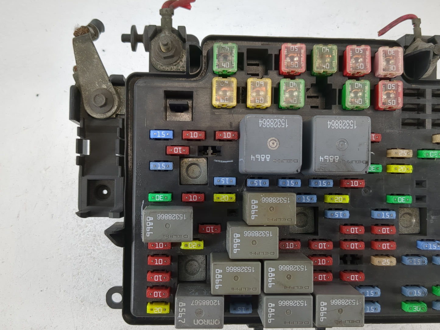 2003-2006 Chevrolet Tahoe Fusebox Fuse Box Panel Relay Module P/N:15115617 Fits Fits 2003 2004 2005 2006 OEM Used Auto Parts