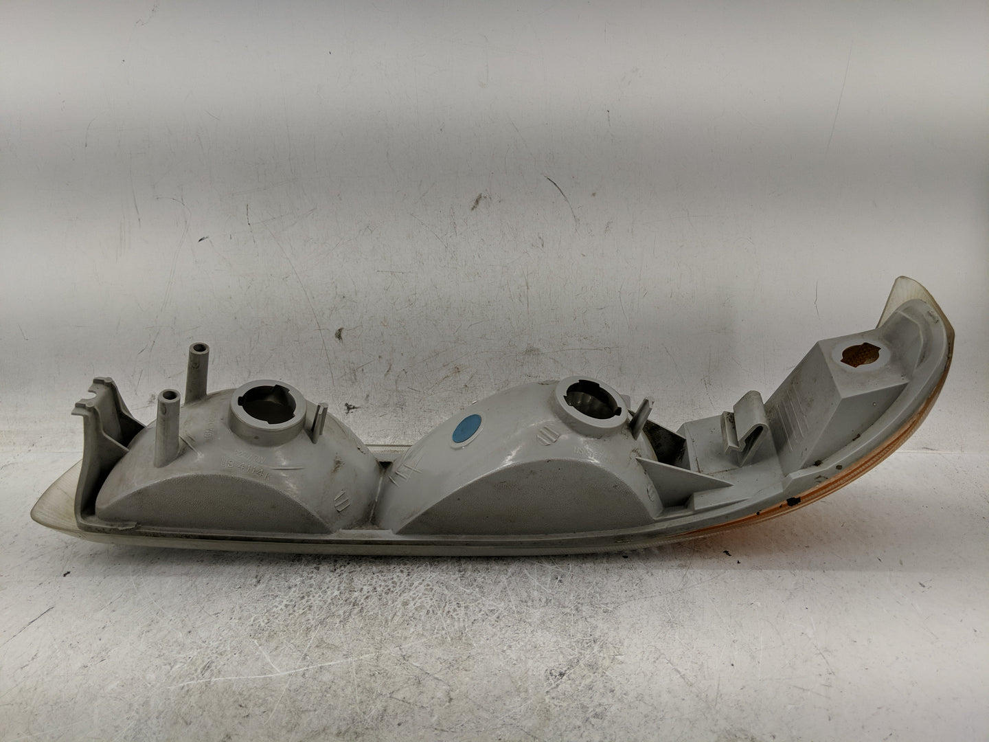 2000-2006 Chevrolet Tahoe Passenger Right Oem Front Light Lamp - Oemusedautoparts1.com