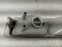 2000-2006 Chevrolet Tahoe Passenger Right Oem Front Light Lamp - Oemusedautoparts1.com