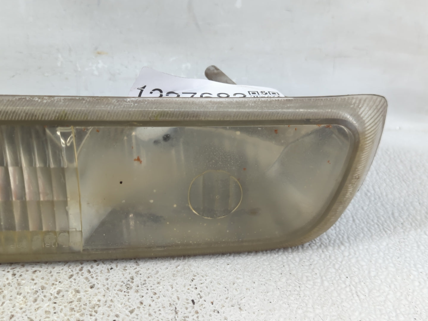 2000-2006 Chevrolet Tahoe Driver Left Oem Front Light Lamp - Oemusedautoparts1.com