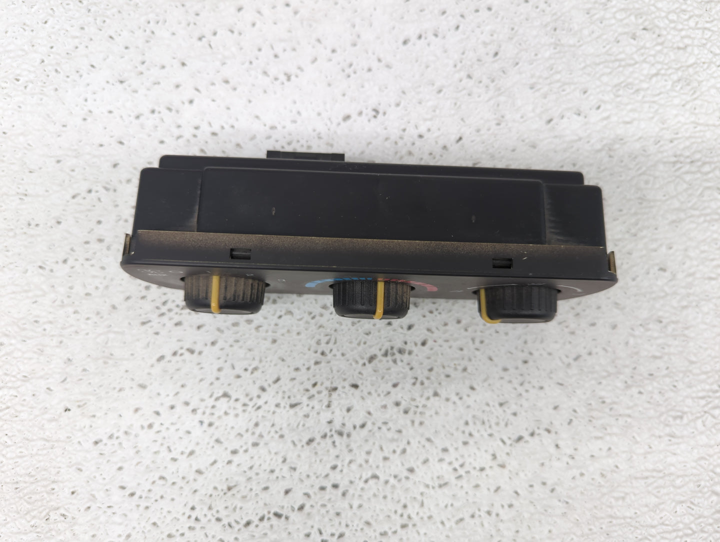 2003-2006 Chevrolet Tahoe Climate Control Module Temperature AC/Heater Replacement P/N:15112019 Fits Fits 2003 2004 2005 200