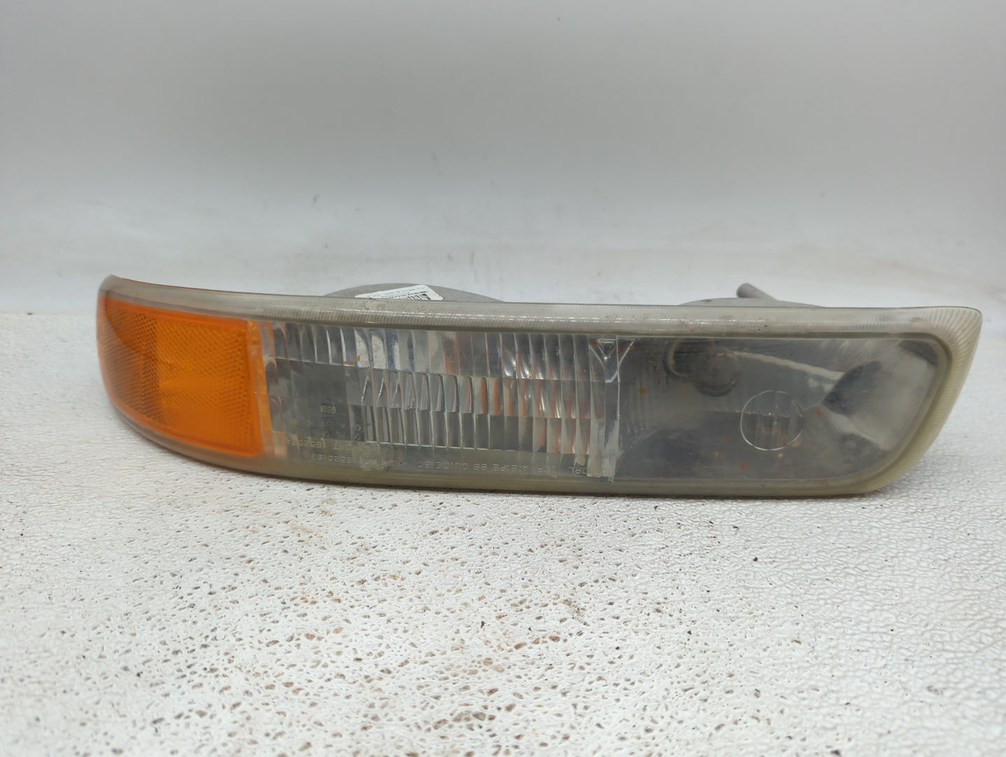 2000-2006 Chevrolet Tahoe Passenger Right Oem Front Light Lamp - Oemusedautoparts1.com