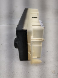 2005-2006 Chevrolet Tahoe Climate Control Module Temperature AC/Heater Replacement P/N:10367041 Fits Fits 2005 2006 2007 OEM