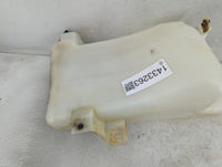 2000-2005 Chevrolet Tahoe Windshield Washer Fluid Reservoir Bottle Oem - Oemusedautoparts1.com