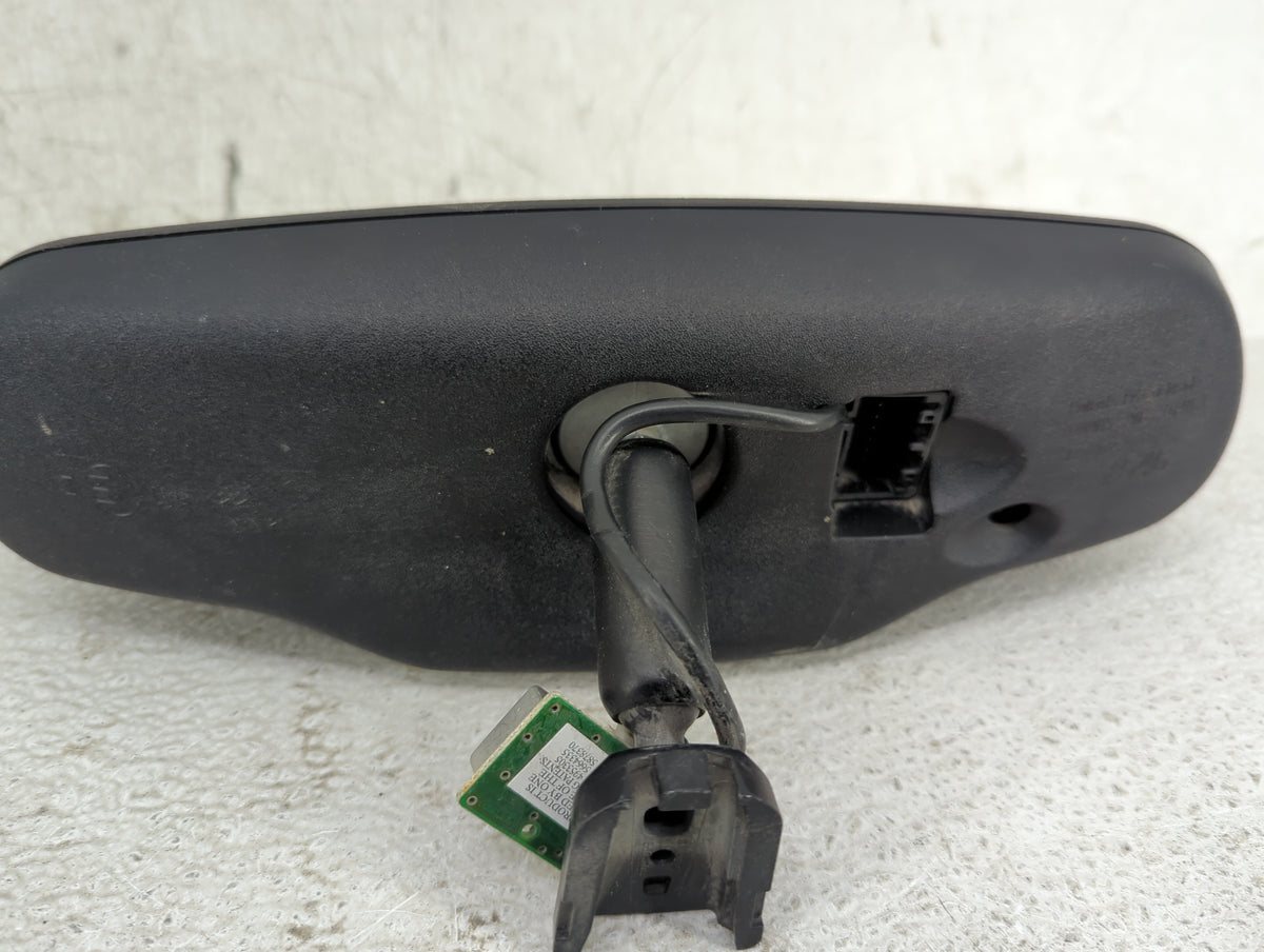 2005 Chevrolet Tahoe Interior Rear View Mirror Replacement OEM Fits OEM Used Auto Parts - Oemusedautoparts1.com