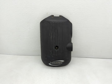 2005 Chevrolet Tahoe Engine Cover - Oemusedautoparts1.com