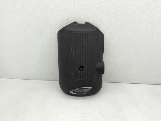 2005 Chevrolet Tahoe Engine Cover - Oemusedautoparts1.com