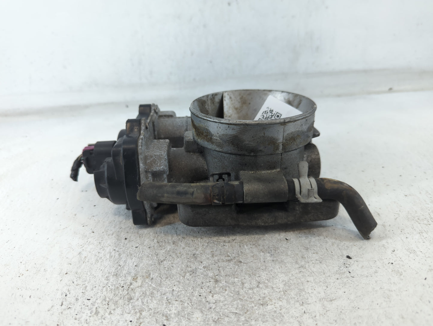 2003-2006 Chevrolet Tahoe Throttle Body P/N:1257080 Fits Fits 2003 2004 2005 2006 2007 OEM Used Auto Parts - Oemusedautopart