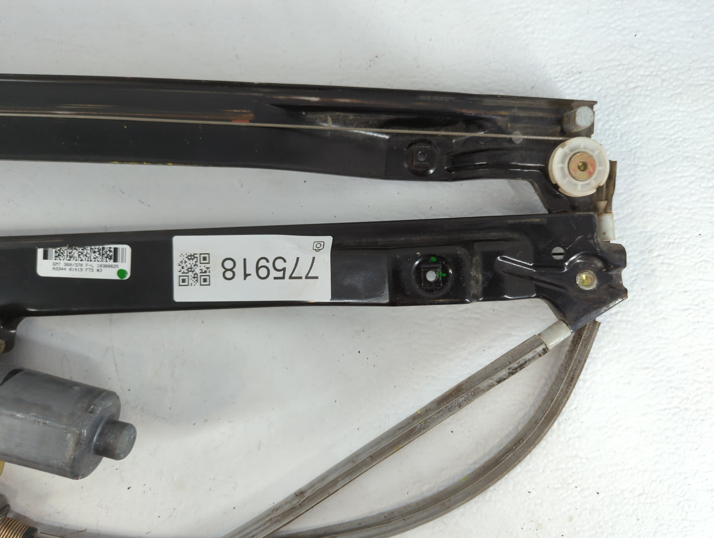 Chevrolet Trailbazer Ext Passenger Front Right Power Window Motor - Oemusedautoparts1.com